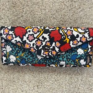 LIKE NEW Coach Soft Wallet In Mixed Yankee Floral Print Coated Canvas